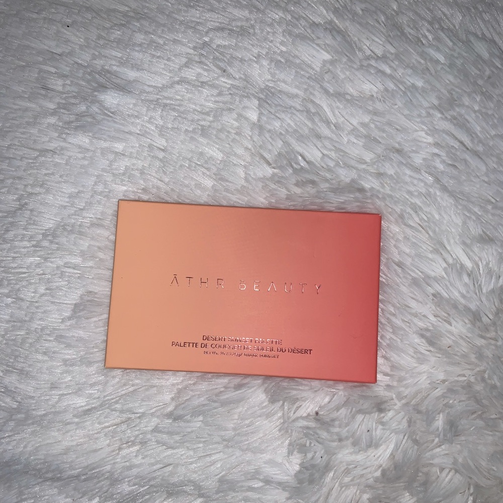 Eyeshadow palette